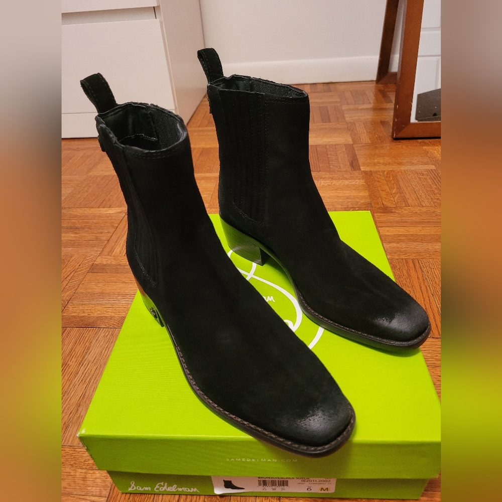Sam Edelman Bronson Chelsea Booties - Size 6
